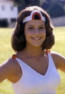 关于黛布拉·温格,好莱坞传奇女演员的璀璨人生